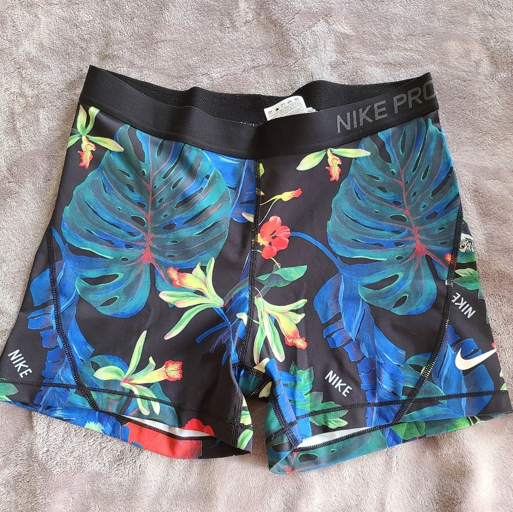 Nike Pro Spandex shorts